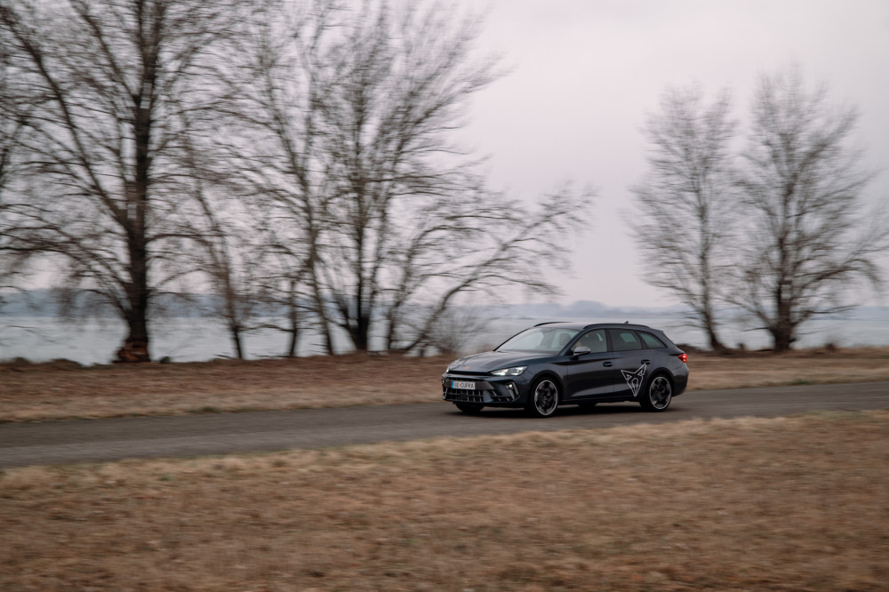 CUPRA Leon Sportstourer 2,0 TSI 4Drive